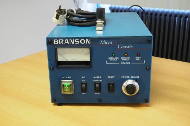Branson RF Ultrasonic Power Supply