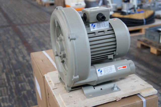 Emore Horn EHS-339 vacuum blower