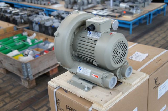 Emore Horn EHS-339 vacuum blower