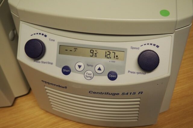 Eppendorf 5415 R Microcentrifuge met koeling