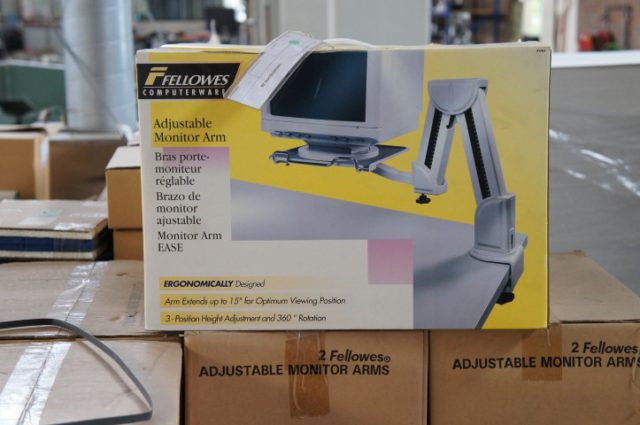 Fellows Monitor armen Nieuw