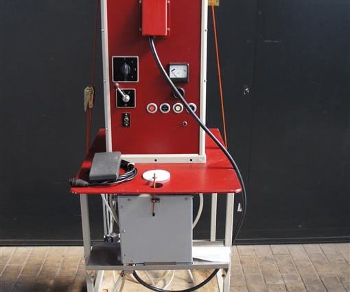 Laagfrequent soldeeropstelling HWG DS1102/80, 1.5 kW 220V