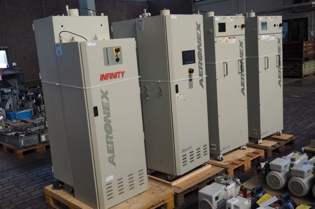 Aeronex Infinity GPS-12 Z Gas Purification unit/device