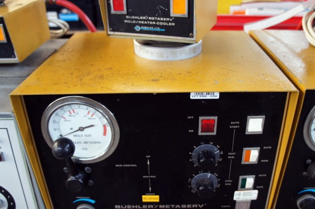 Pers, pneumatisch- Buehler Pneumet II