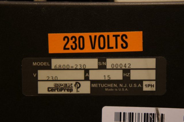 Laboratory Freezer / Mill model 6800