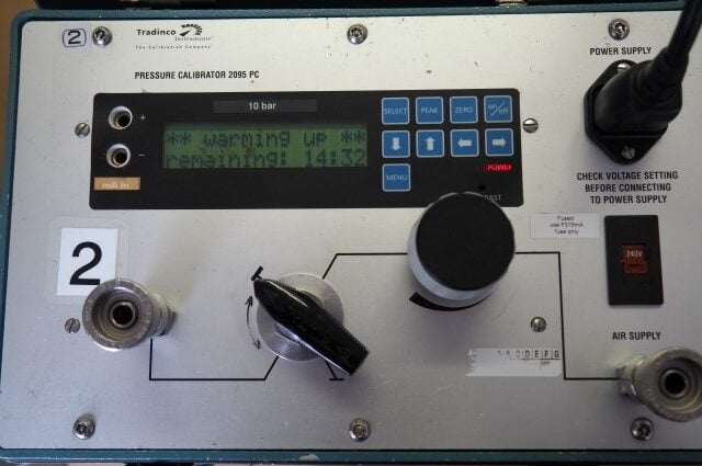 Tradinco 2095 PC Portable high pressure calibrator